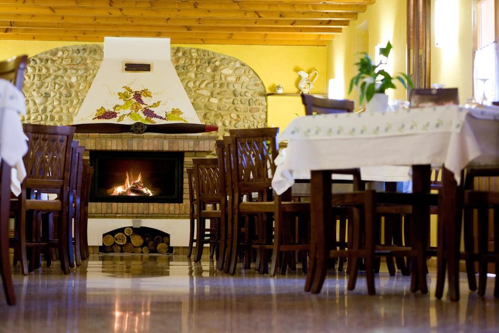 Agriturismo Al Casale Кодроїпо Екстер'єр фото